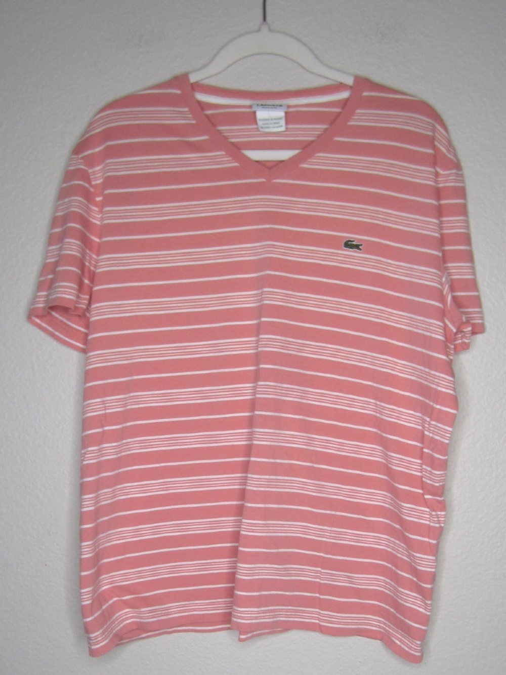 Lacoste Striped V-Neck Tee in coral - Size XL / 7